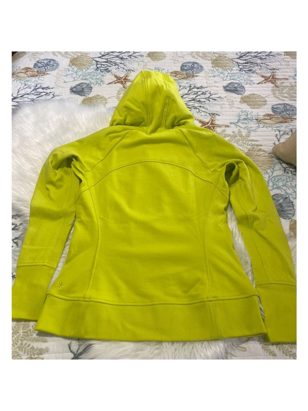 NWT Athleta woman’s Triumph Hoodie M Lime Green - Picture 6 of 6